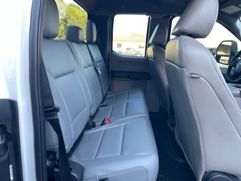 Used 2021 Ford F350 XL image 18