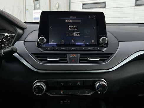 Used 2025 Nissan Altima 2.5 SR image 26