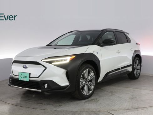 Used 2024 Subaru Solterra Touring w/ Touring Package image 2