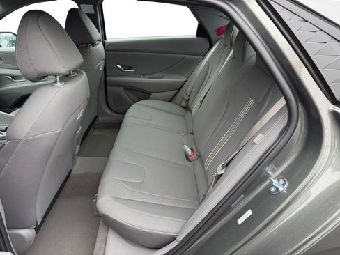 New 2025 Hyundai Elantra Sport image 16