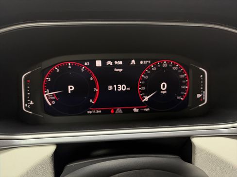 New 2026 Volkswagen Taos SEL image 17