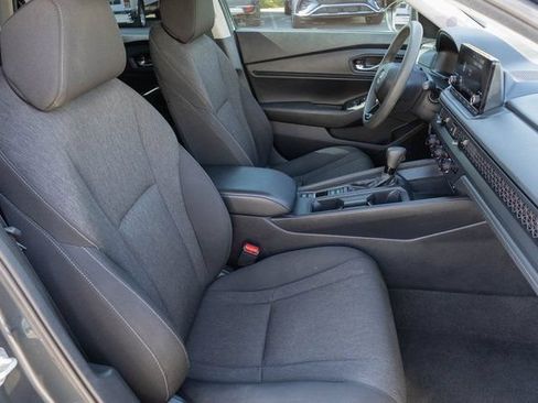 Used 2024 Honda Accord EX image 21