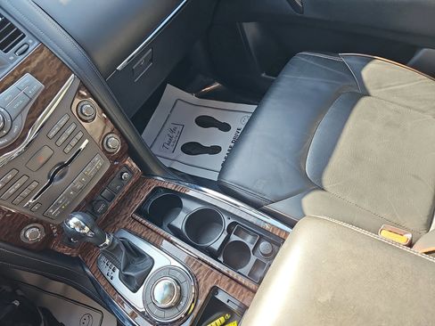 Used 2017 Nissan Armada Platinum w/ Captain Seat Package image 27