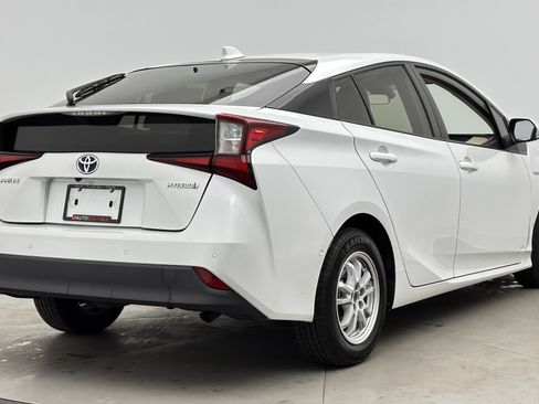 Used 2022 Toyota Prius LE image 7