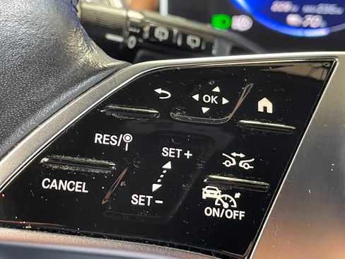 Used 2023 Mercedes-Benz EQE 500 4MATIC SUV image 27