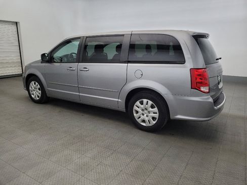 Used 2013 Dodge Grand Caravan SE image 3