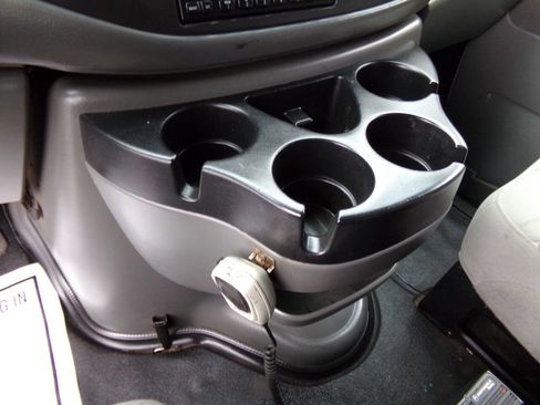 Used 2006 Ford E-250 and Econoline 250 image 36