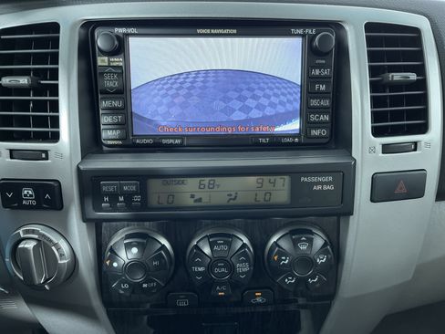 Used 2008 Toyota 4Runner Limited AWD/4WD image 18