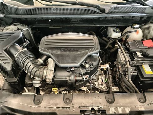 Certified 2021 Chevrolet Blazer LT image 28