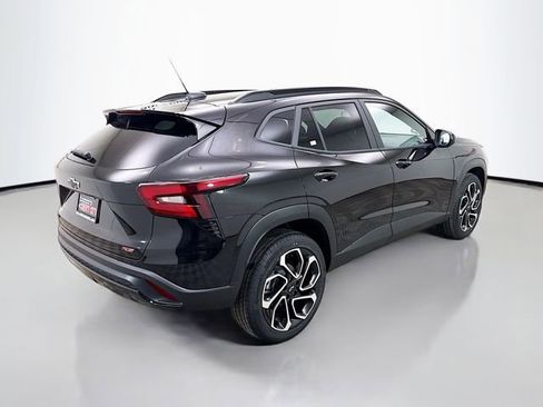 New 2026 Chevrolet Trax RS w/ Sunroof Package image 9