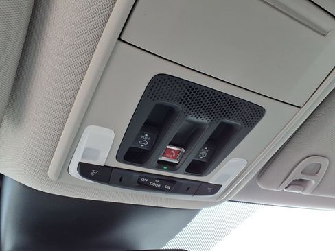 New 2026 Honda Pilot Touring image 21