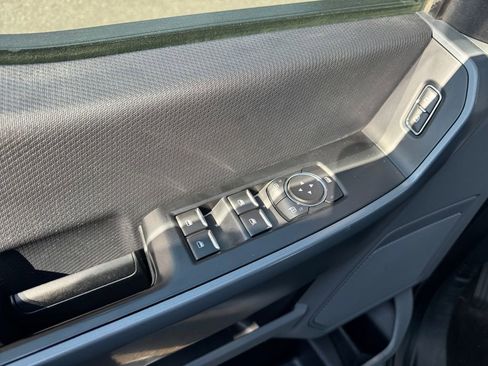 Used 2022 Ford F150 XLT image 24