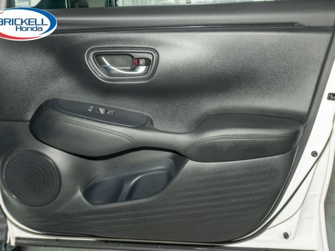 Used 2025 Honda HR-V LX image 16