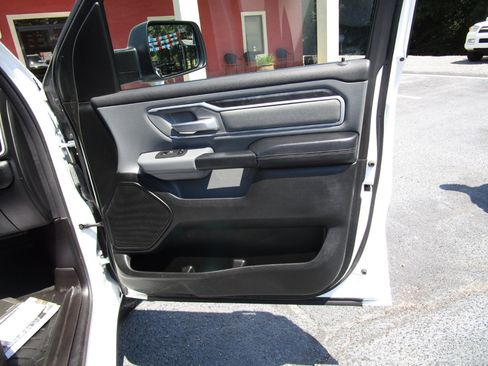Used 2022 RAM 1500 Big Horn image 33