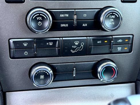 Used 2013 Ford Mustang Coupe RWD image 20