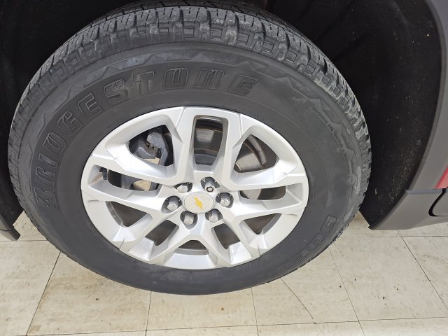 Used 2019 Chevrolet Traverse LT FWD image 23