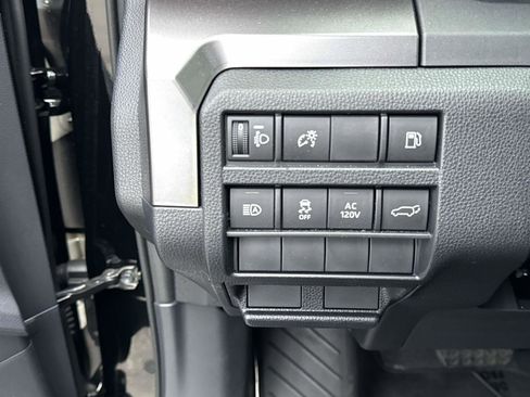 Used 2025 Toyota 4Runner TRD Off-Road Premium image 27