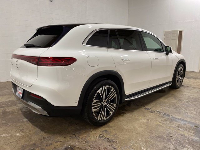 Used 2024 Mercedes-Benz EQS 450+ SUV image 5