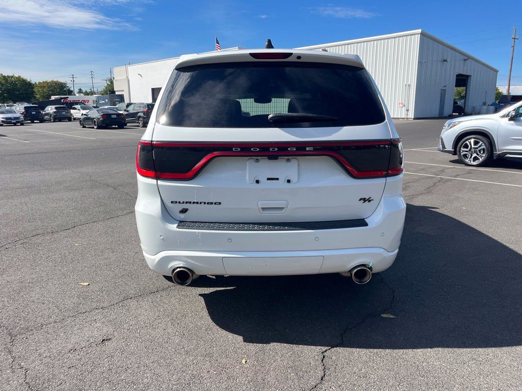 Used 2019 Dodge Durango R/T w/ Blacktop Package AWD/4WD image 5