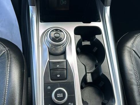 Certified 2020 Ford Explorer Limited w/ Class III Trailer Tow Package image 24