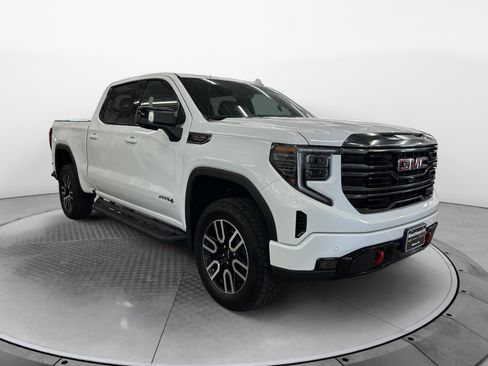 Used 2023 GMC Sierra 1500 AT4 image 4