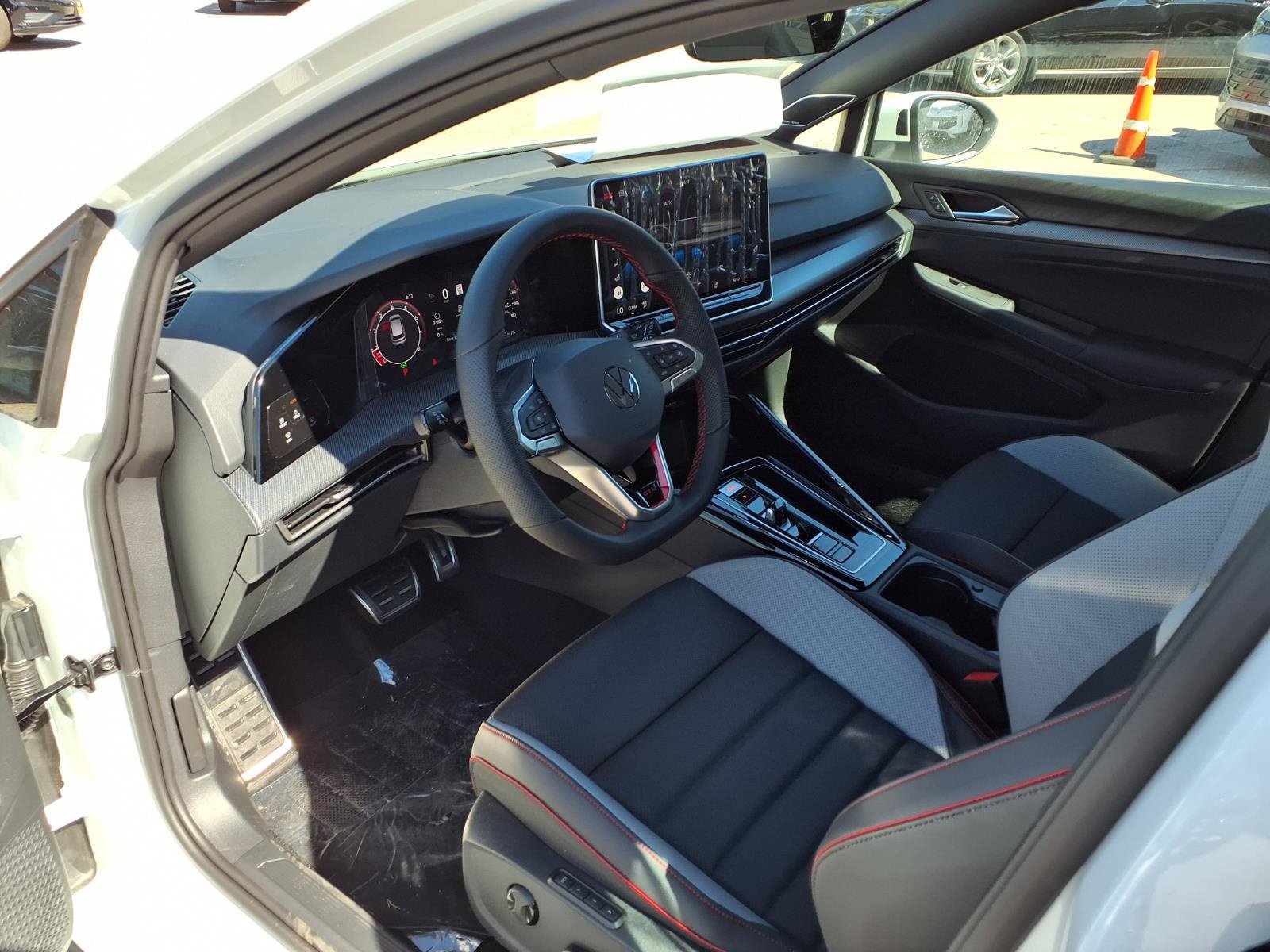 New 2026 Volkswagen GTI SE FWD image 15