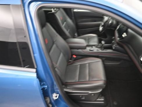 Used 2025 Dodge Durango GT AWD/4WD image 11