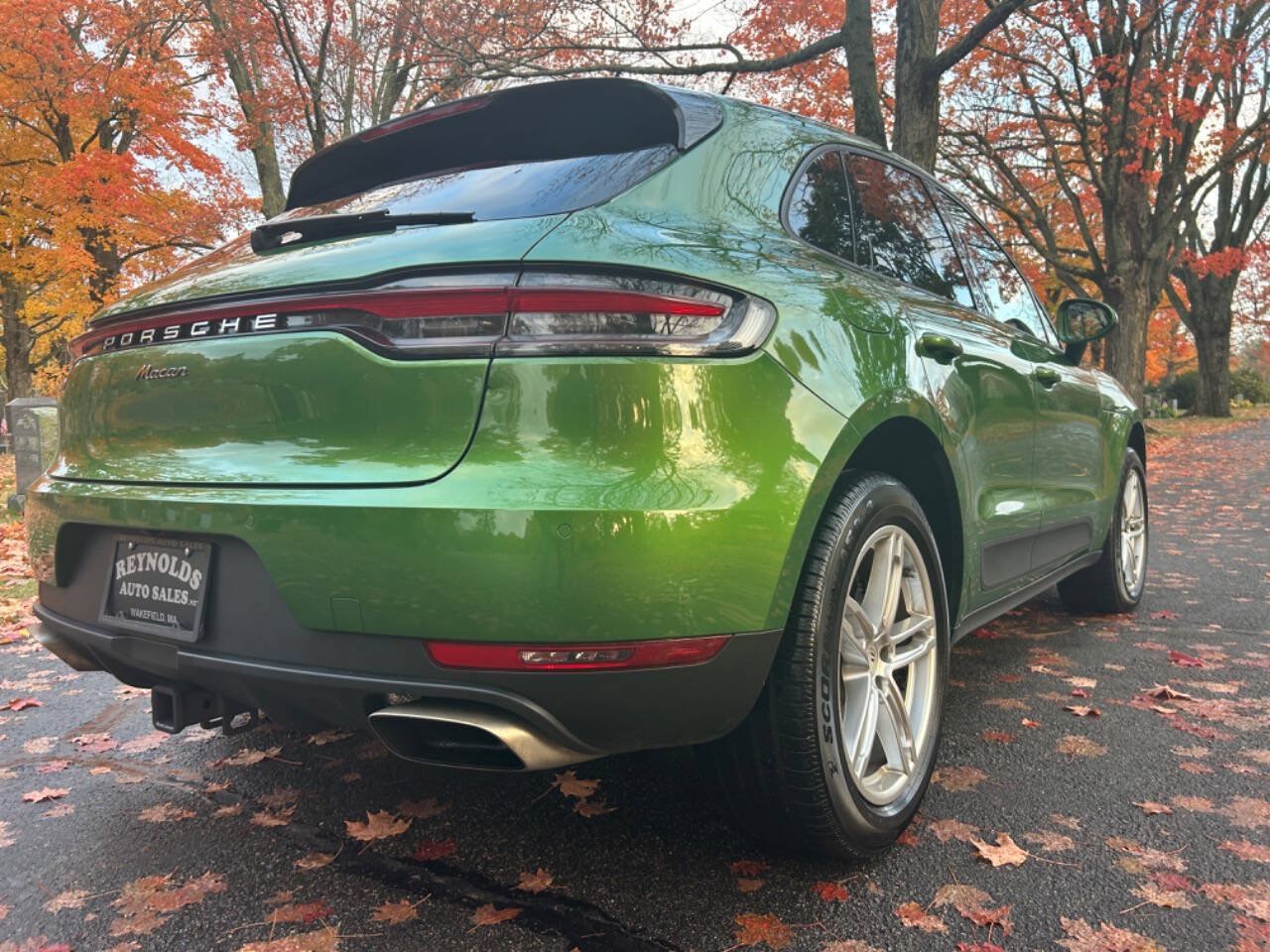 Used 2019 Porsche Macan AWD/4WD image 12