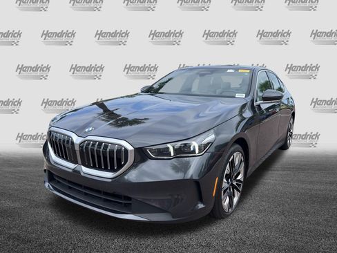 Certified 2026 BMW 540i xDrive AWD/4WD image 5