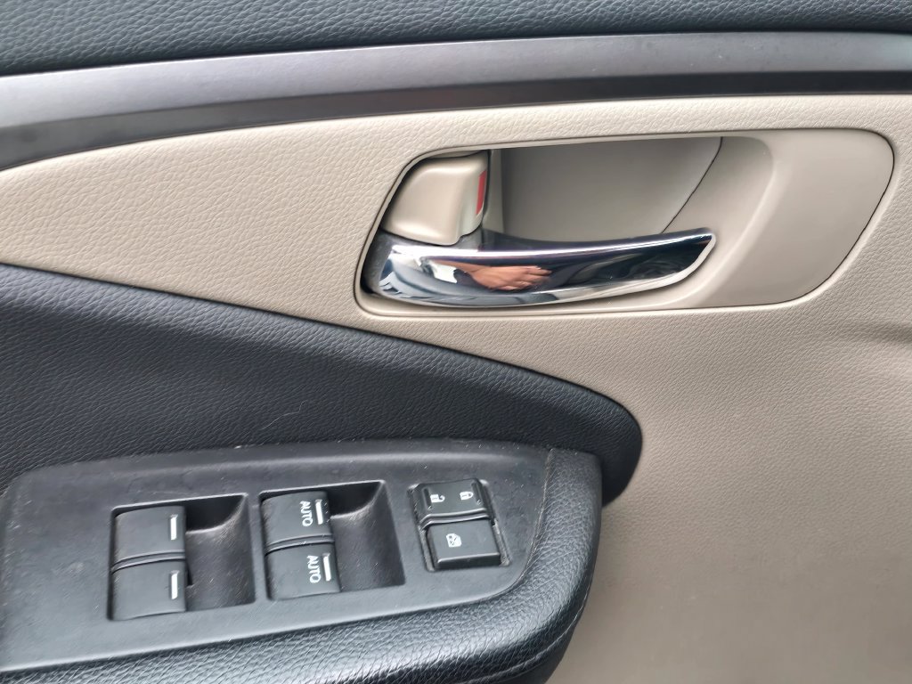 Used 2017 Honda Pilot EX-L image 24