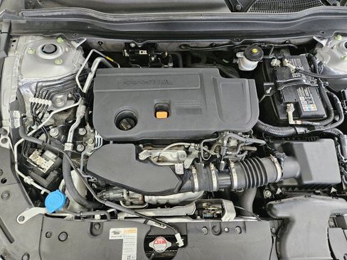 Used 2022 Honda Accord Touring image 7