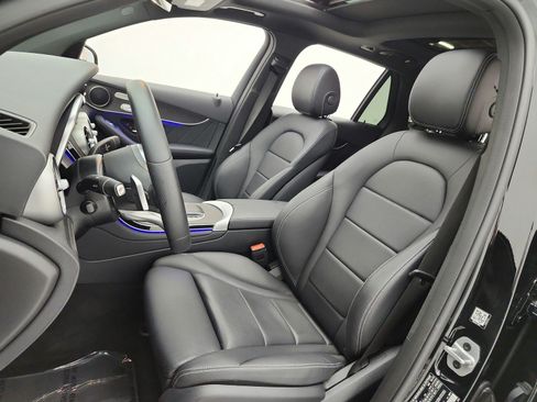 Used 2022 Mercedes-Benz GLC 300 image 10