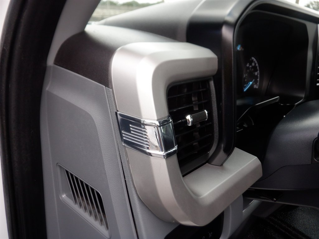 Used 2024 Ford F250 XL RWD image 15