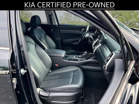 Certified 2021 Kia Sorento S FWD image 7