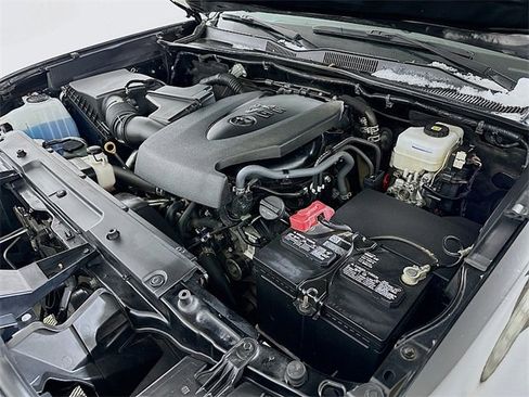 Used 2023 Toyota Tacoma TRD Off-Road image 28