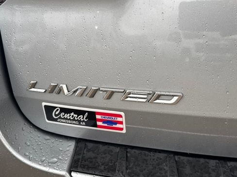 Used 2022 Ford Explorer Limited image 6