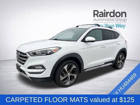 Used 2017 Hyundai Tucson Sport image 3