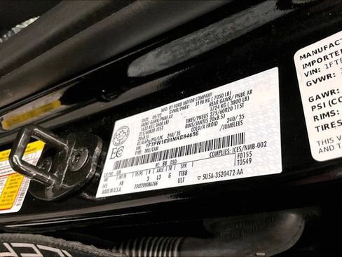 Used 2022 Ford F150 Lariat w/ Equipment Group 502A High image 36