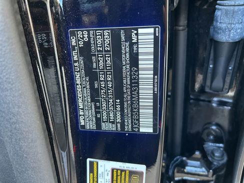 Used 2021 Mercedes-Benz GLE 450 4MATIC image 48