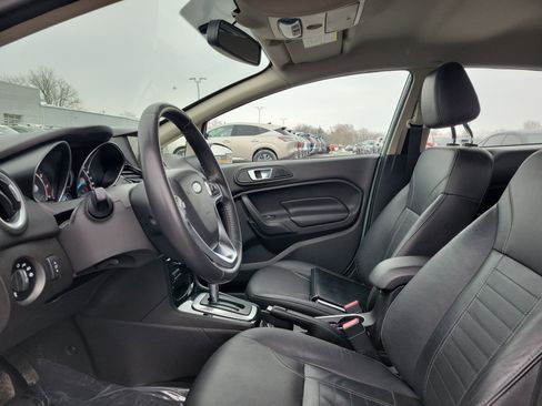 Used 2017 Ford Fiesta Titanium image 15