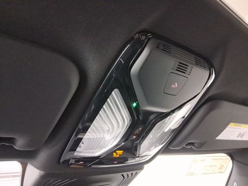 Used 2024 BMW X3 sDrive30i w/ Premium Package image 26