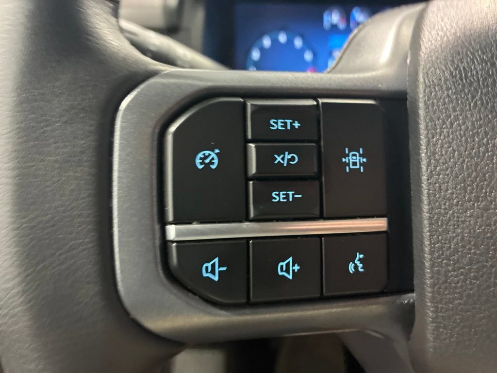 Used 2025 Ford F150 XLT w/ Equipment Group 301A Standard AWD/4WD image 24