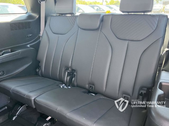 Used 2024 Hyundai Palisade SEL FWD image 20