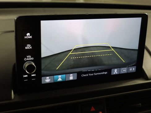 Used 2025 Honda Pilot EX-L image 37