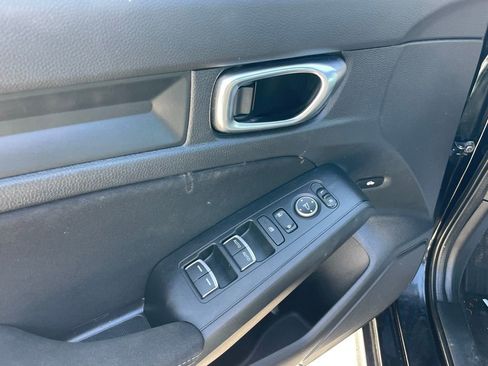 Used 2022 Honda Civic Sport image 11
