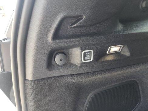 New 2025 Jeep Grand Cherokee L Overland w/ Luxury Tech Group IV image 31