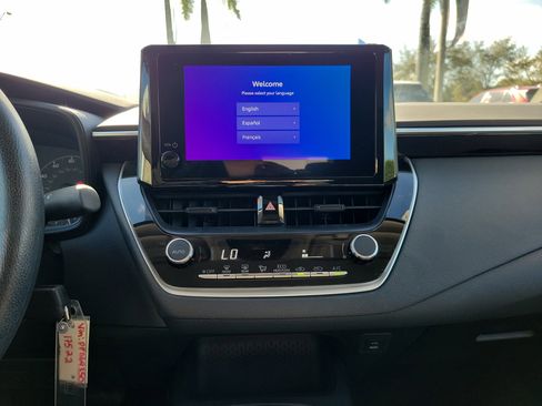 Used 2023 Toyota Corolla LE image 26