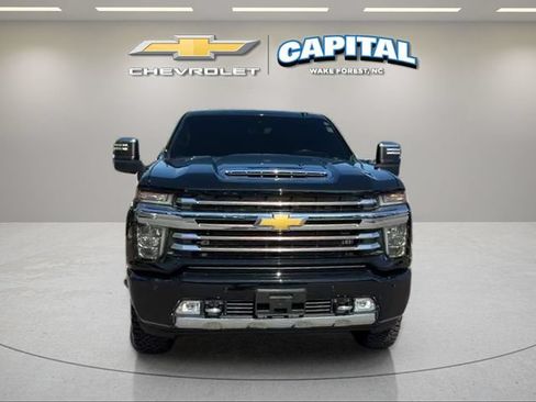 Used 2020 Chevrolet Silverado 2500 High Country w/ Z71 Off-Road Package AWD/4WD image 9