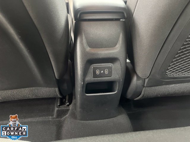 Used 2025 Hyundai Venue SEL FWD image 21