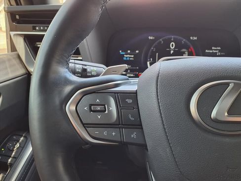 Used 2024 Lexus GX 550 w/ Cold Area Package AWD/4WD image 17